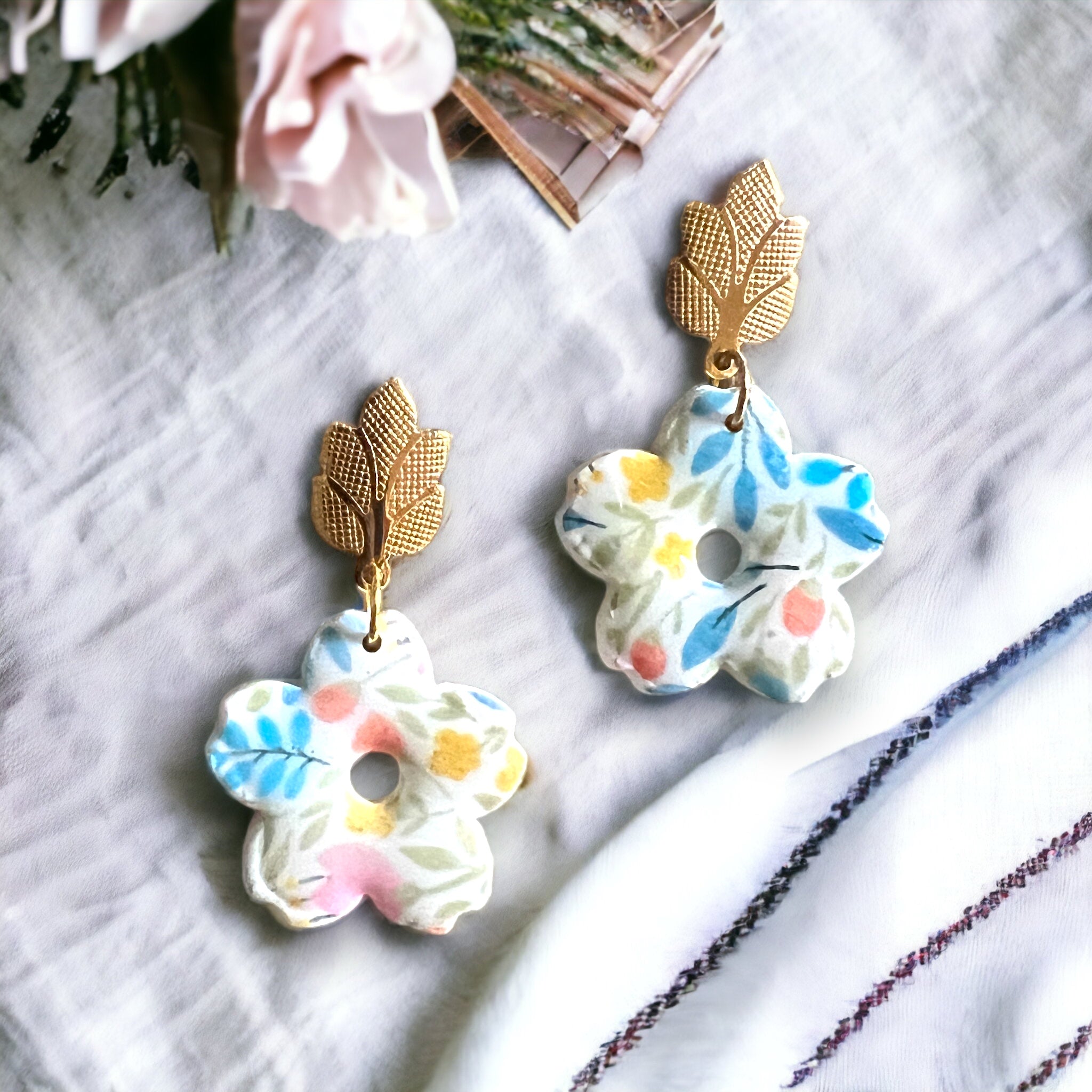 White, Blue and Yellow Daisy Flower Dangle Earrings