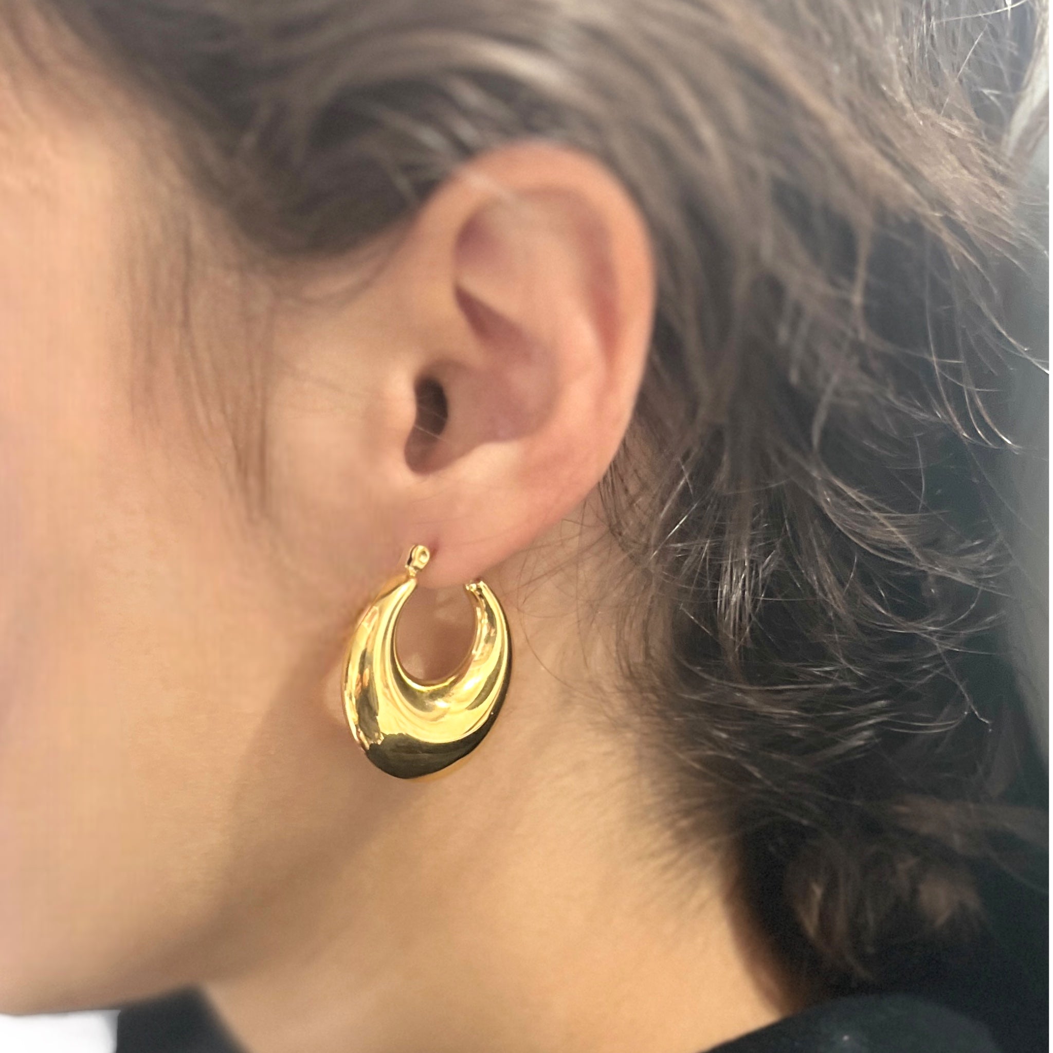 Classic, Round, Gold Hoop Earrings