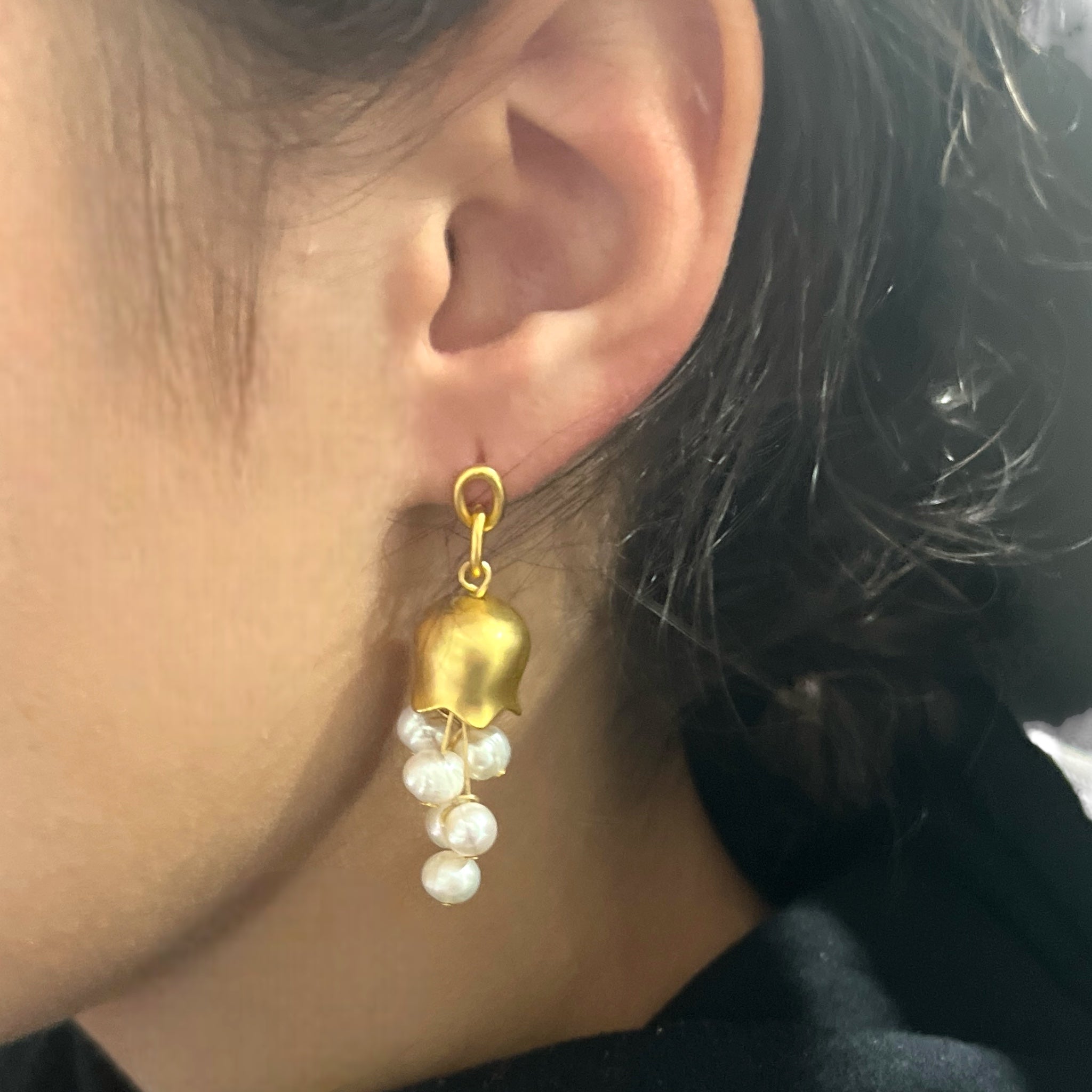 Gold Bellflower Pearl Earring