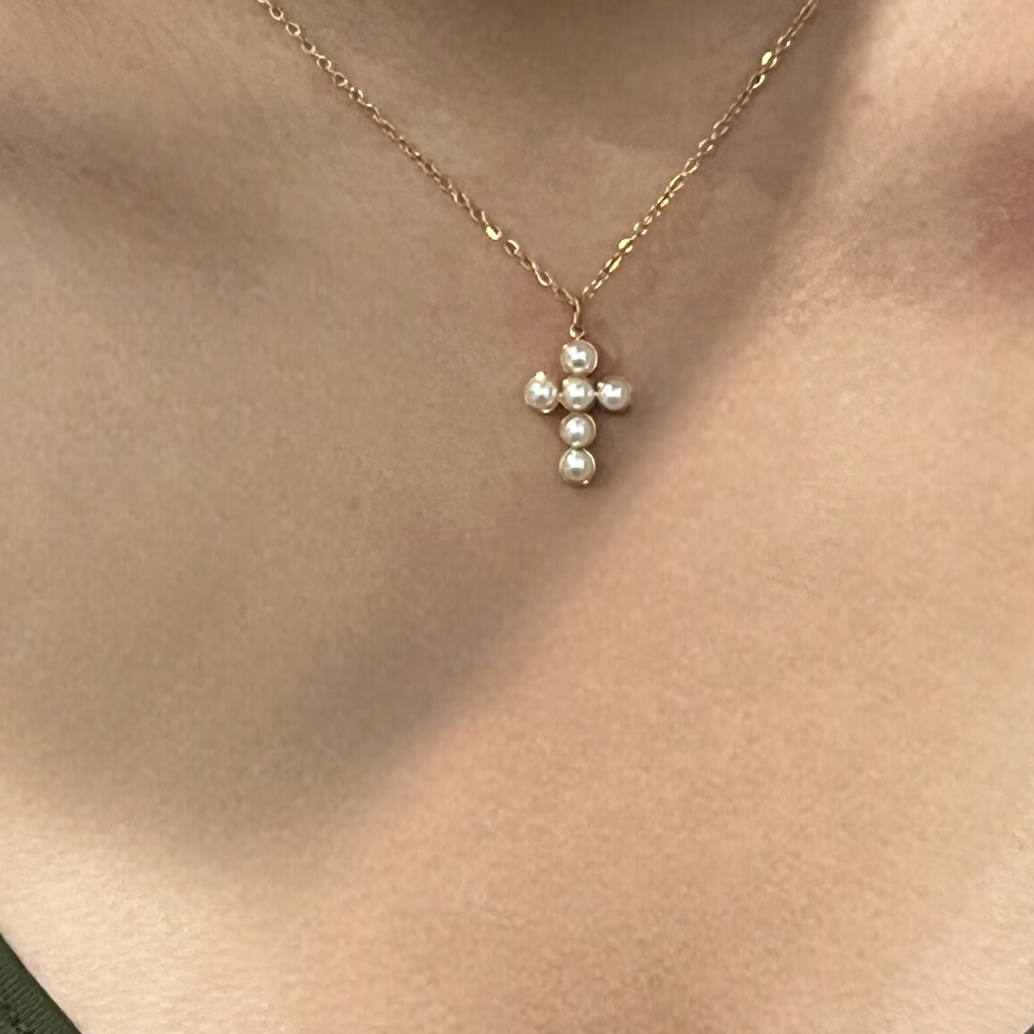 Classic, Pearl Cross Necklace